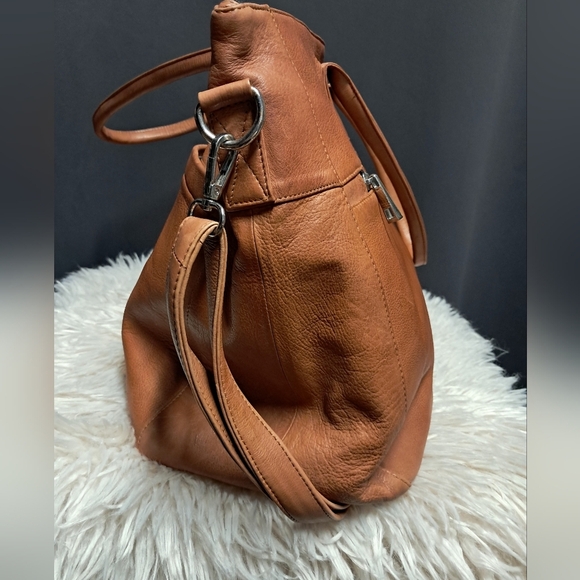 Still Nordic Leather Weekend Tote Bag Like New - Picture 6 of 11